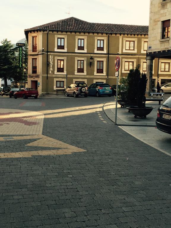 סרוורה דל פיסוארגה Hostal El Resbalon מראה חיצוני תמונה